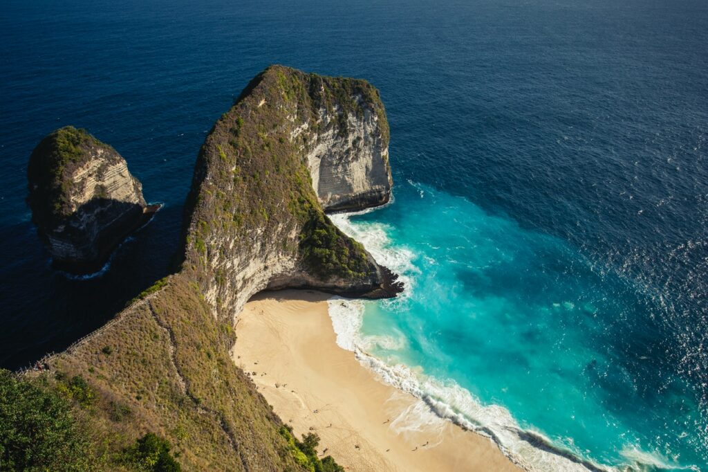 Flores Island is one of the best places to discover in Indonesia
